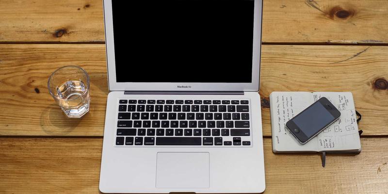 心理健康与家庭关系的重构：心理治疗师如何像解读晶体衍射般揭示隐藏的家庭互动模式